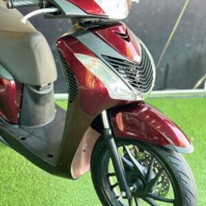 sh 125 150 lên áo ý