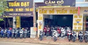 Cửa hàng bán xe máy cũ