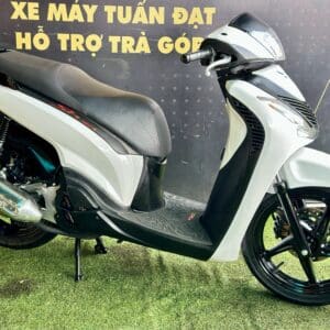 SH 150 Cũ 2015 Lên Áo Ý Giá Rẻ