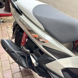 Bảng Giá Xe Air Blade: Tìm Hiểu Các Phiên Bản 125cc và 160cc