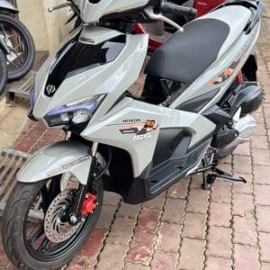 Bảng Giá Xe Air Blade: Tìm Hiểu Các Phiên Bản 125cc và 160cc