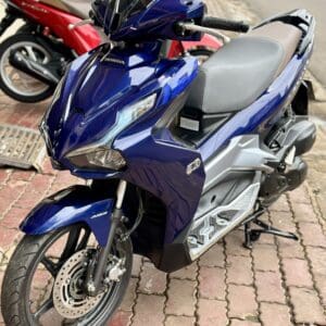 Giá Xe Air Blade: So Sánh Các Phiên Bản 125cc và 150cc