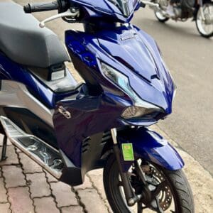 Giá Xe Air Blade: So Sánh Các Phiên Bản 125cc và 150cc