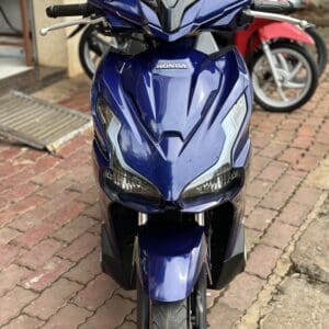 Giá Xe Air Blade: So Sánh Các Phiên Bản 125cc và 150cc