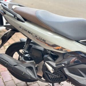 Giá Xe Máy Air Blade Cũ Mới