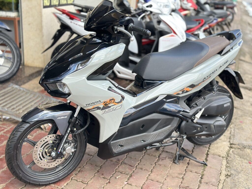 Giá Xe Máy Air Blade Cũ Mới
