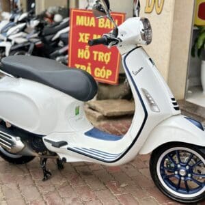 Vespa Primavera Máy iGet ABS 2022