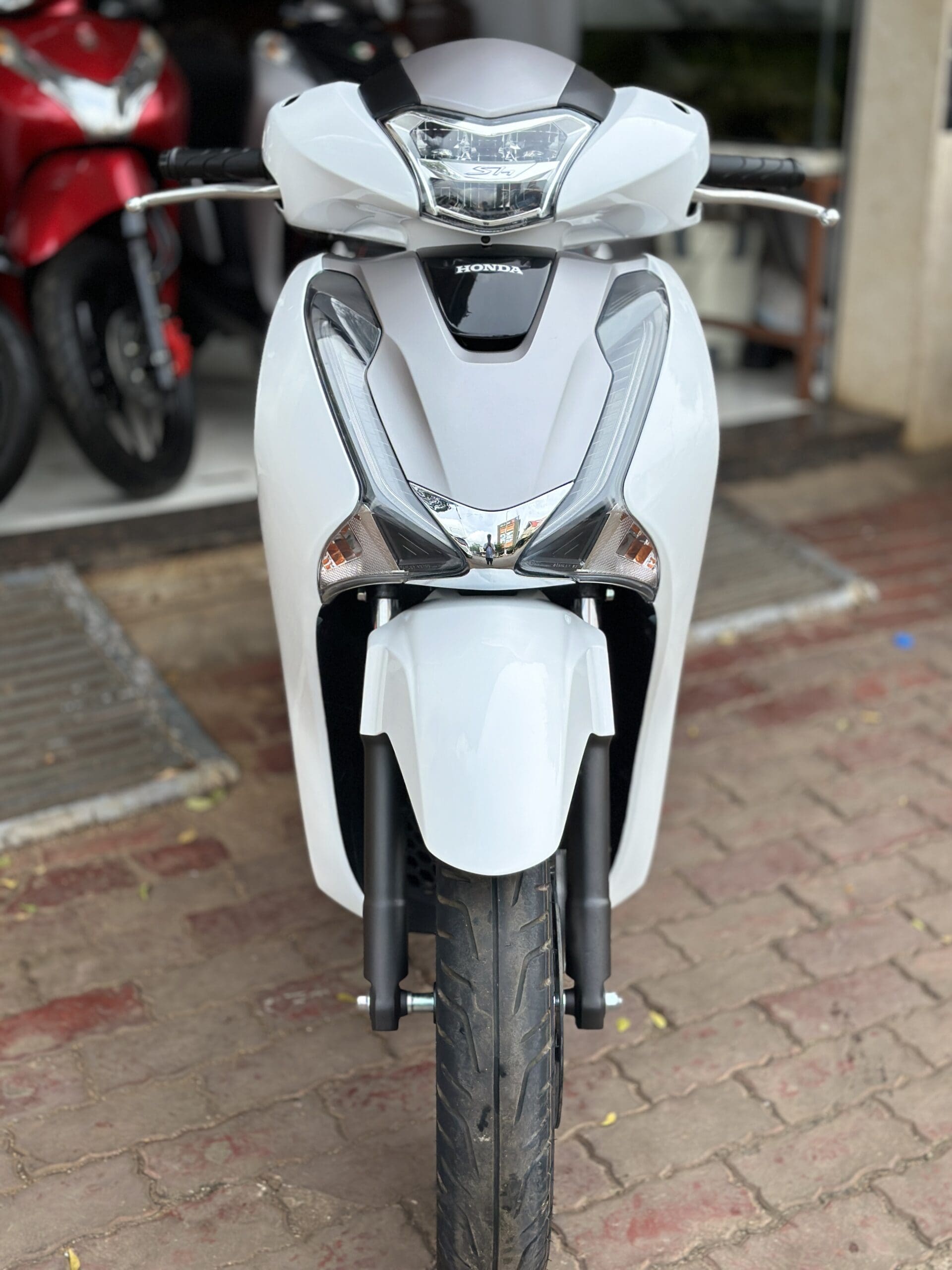 Sh 2019 Biển Đẹp Mua Ban Xe May sh 125 150 160 Cu Gia Re Buon Ma Thuot